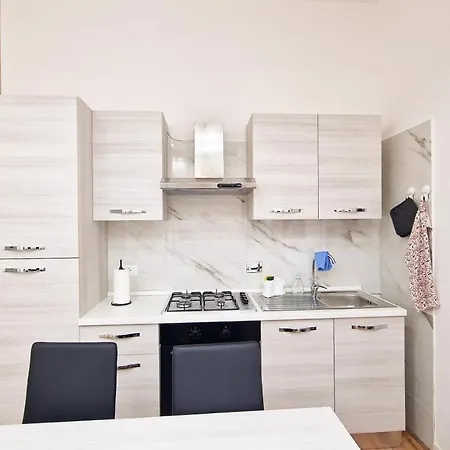 Apartment Rewind